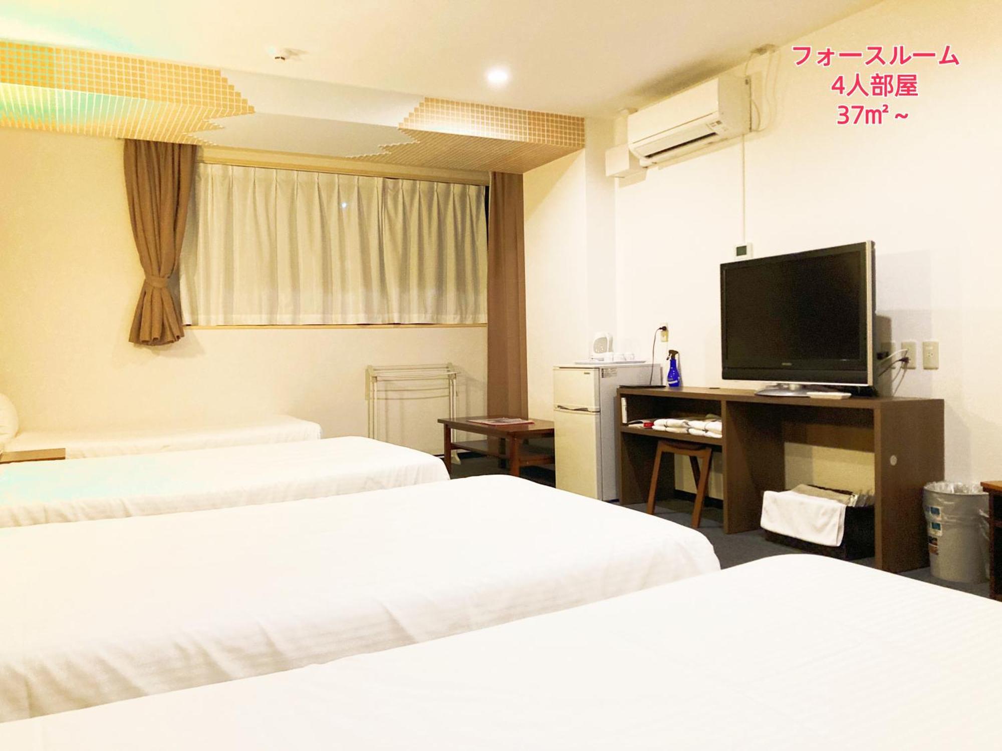 Okinawa Hotel Precia Naha Bagian luar foto